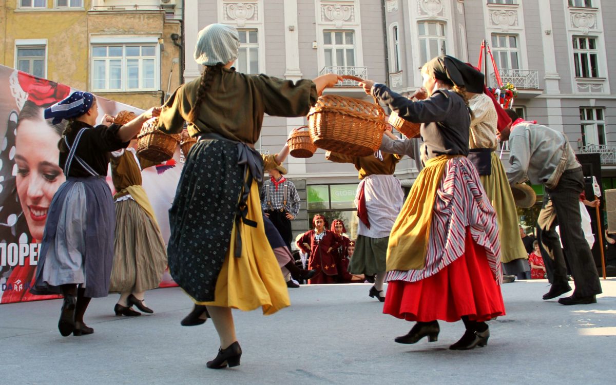 Local traditions - Bruges