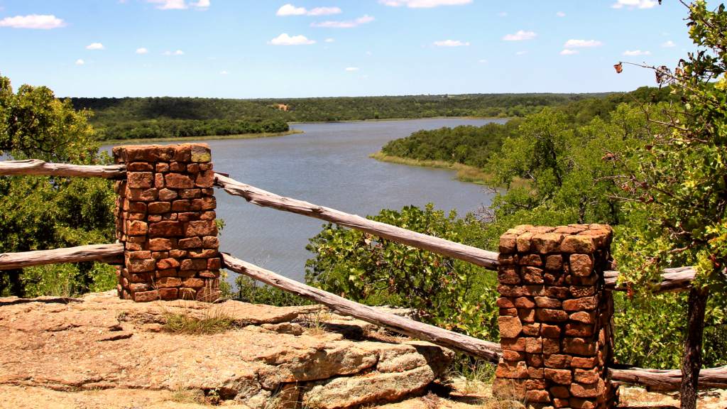 Lake Mineral Wells State Park