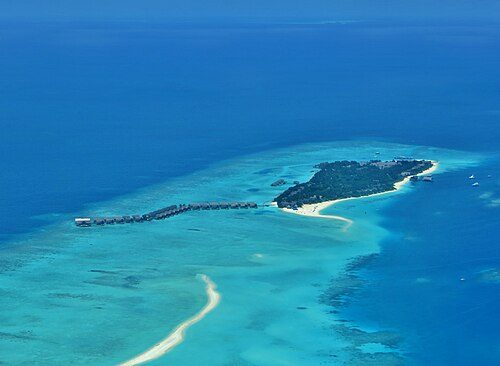 The resort island of Landaa Giraavaru.