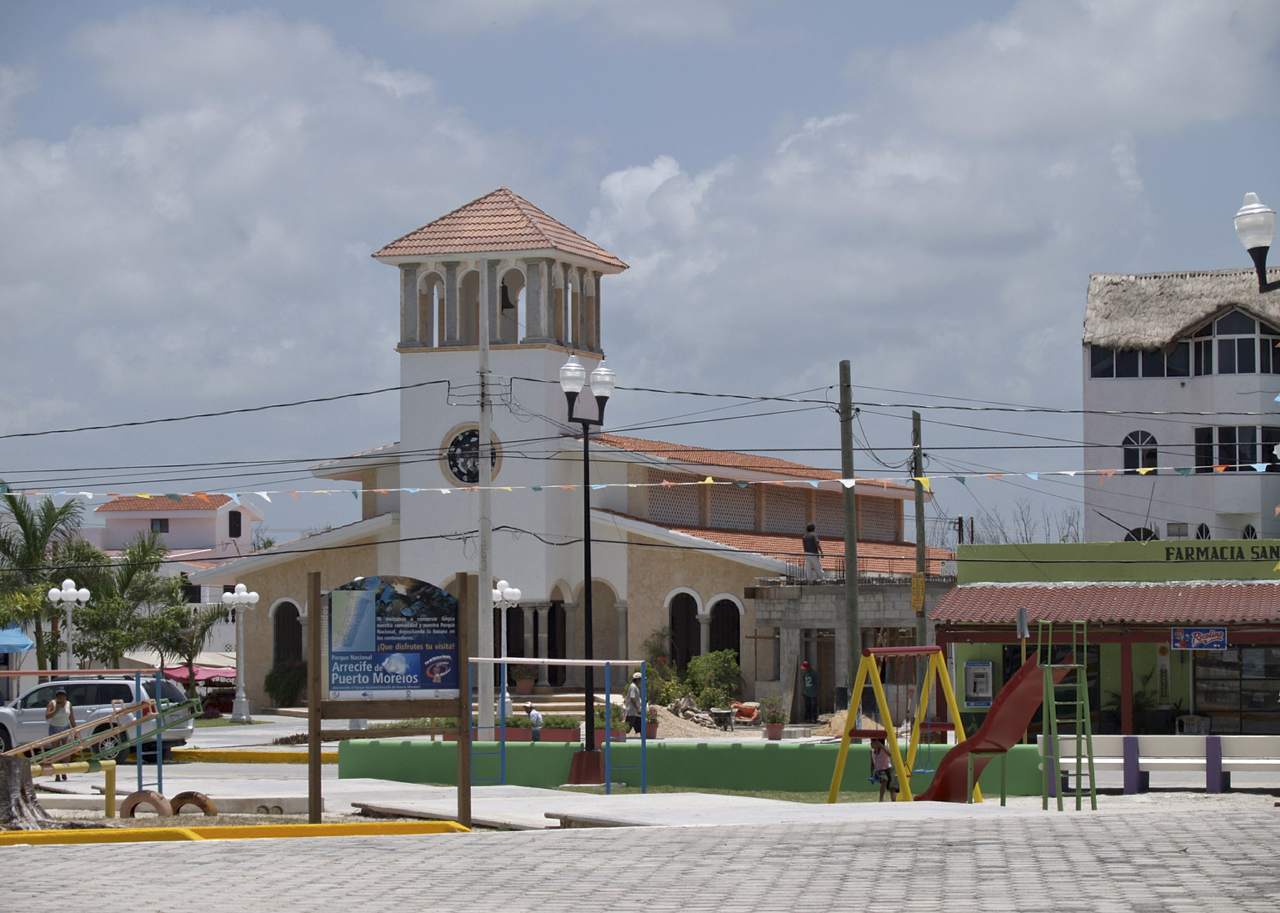 History - Puerto Morelos