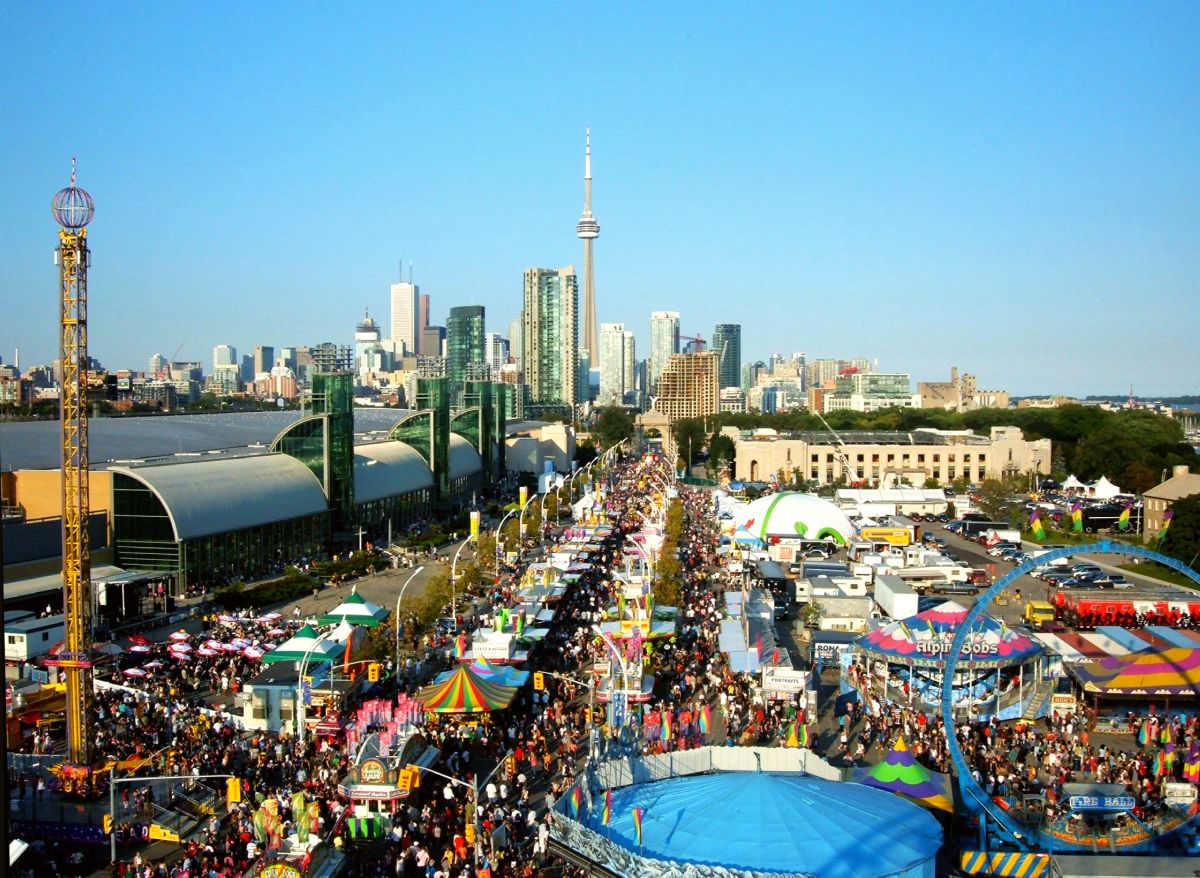 Local traditions - Toronto