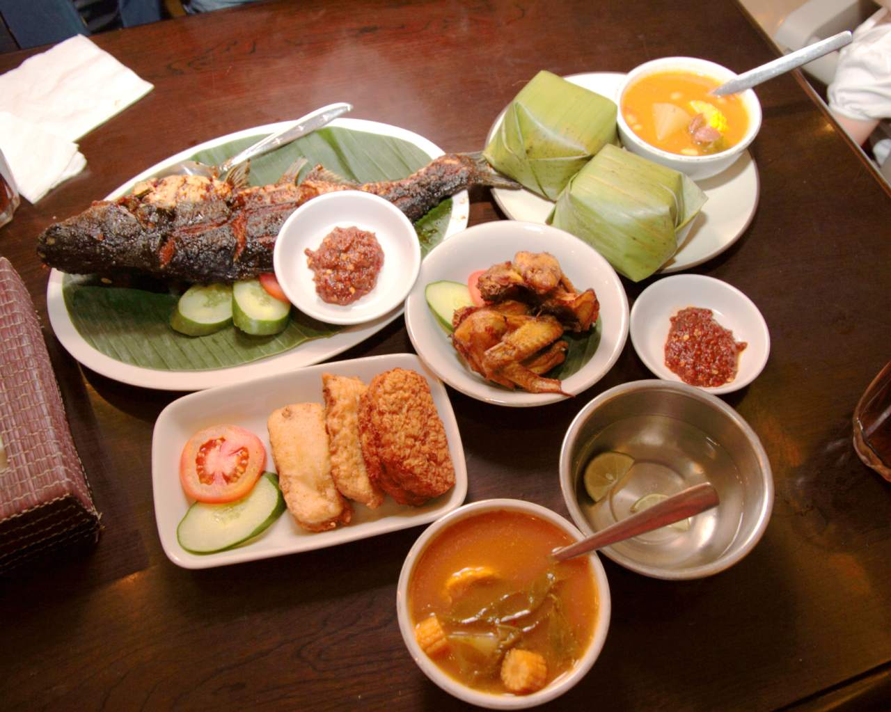 Lokales Essen und Trinken - Indonesia