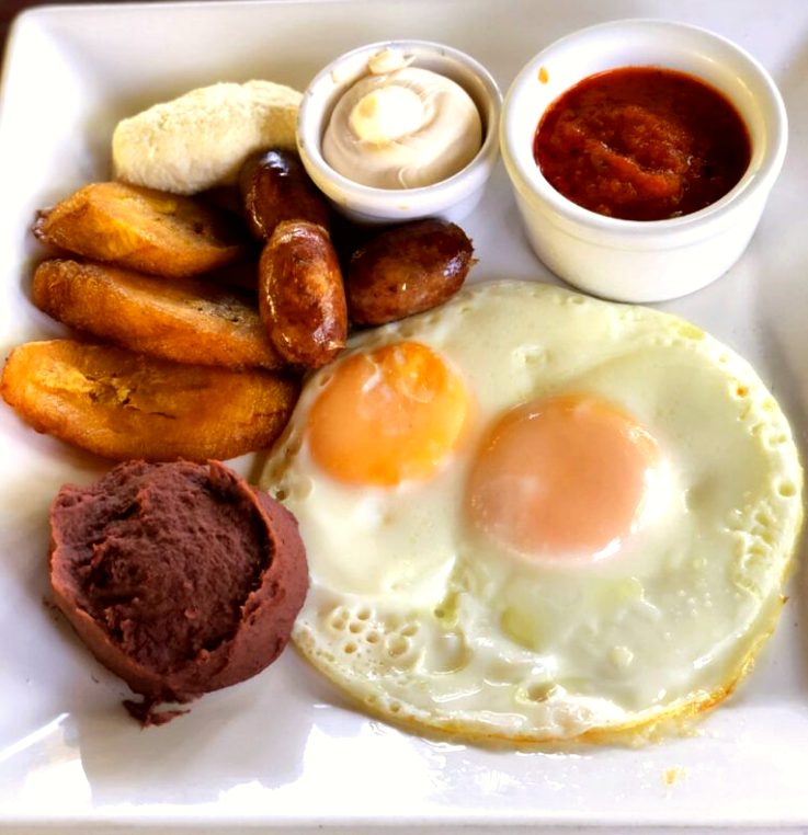 Local food and drinks - Salvador