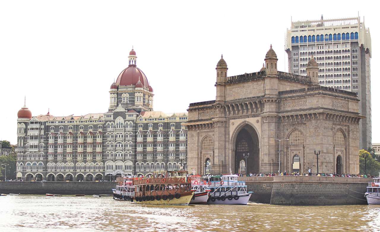 Local food and drinks - Mumbai