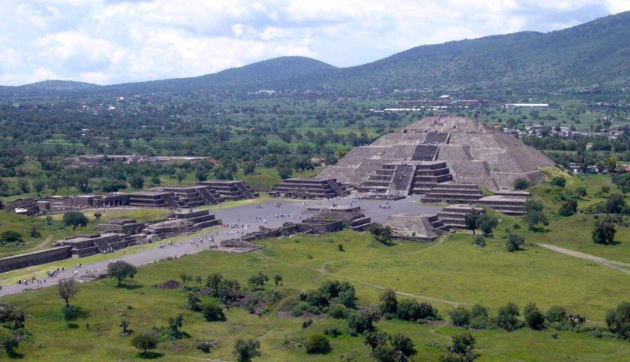 Pyramid of the Moon