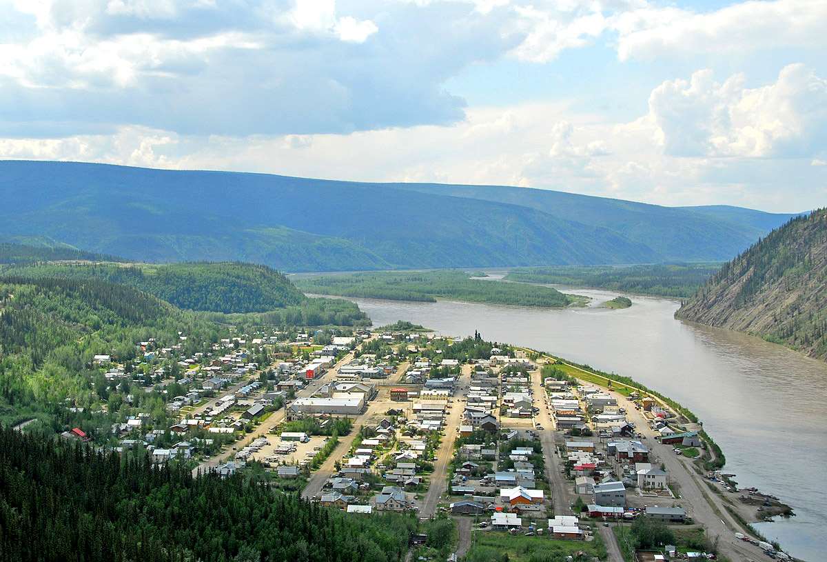 历史 - Dawson City